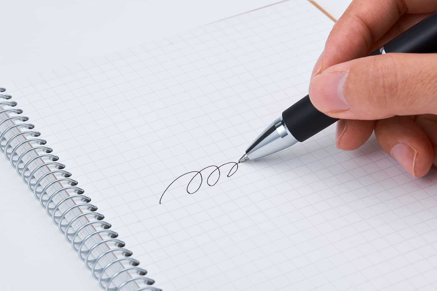 Maruman Spiral Note Basic Dot Grid Notebook- A4, 8.27" x 11.69", 80 Sheets / 160 Pages, 5mm Dotted Journal, Perforated Pages & Wire-Bound to Lay Flat, Sturdy Kraft Cover, Made in Japan - Image 7